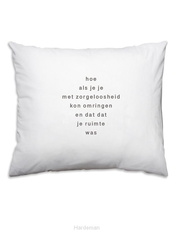 Plint poëzie om te kussen Zorgeloosheid Bert Schierbeek