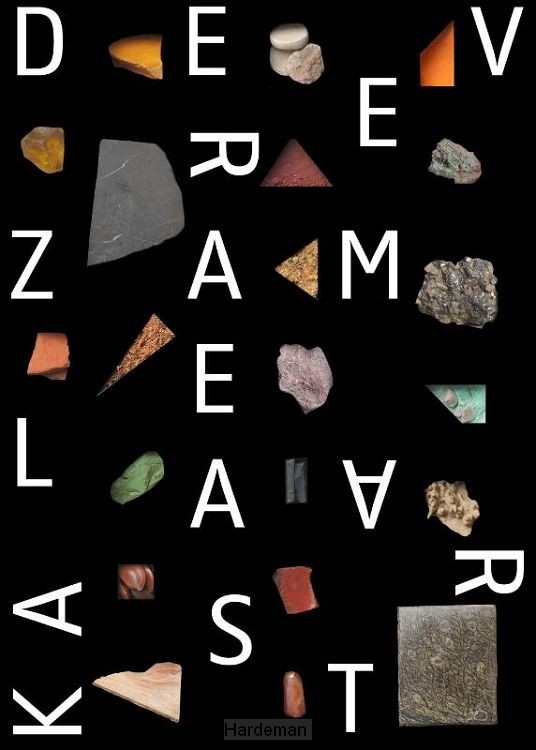 De verzamelaarskast met miniatuurapotheek