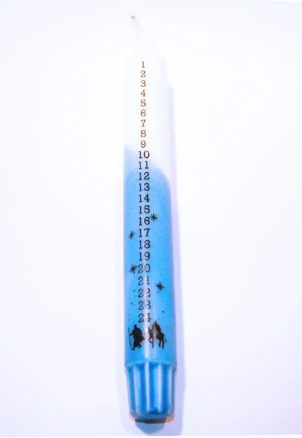 Advent candle with numbers - 9 x 2,3 cm